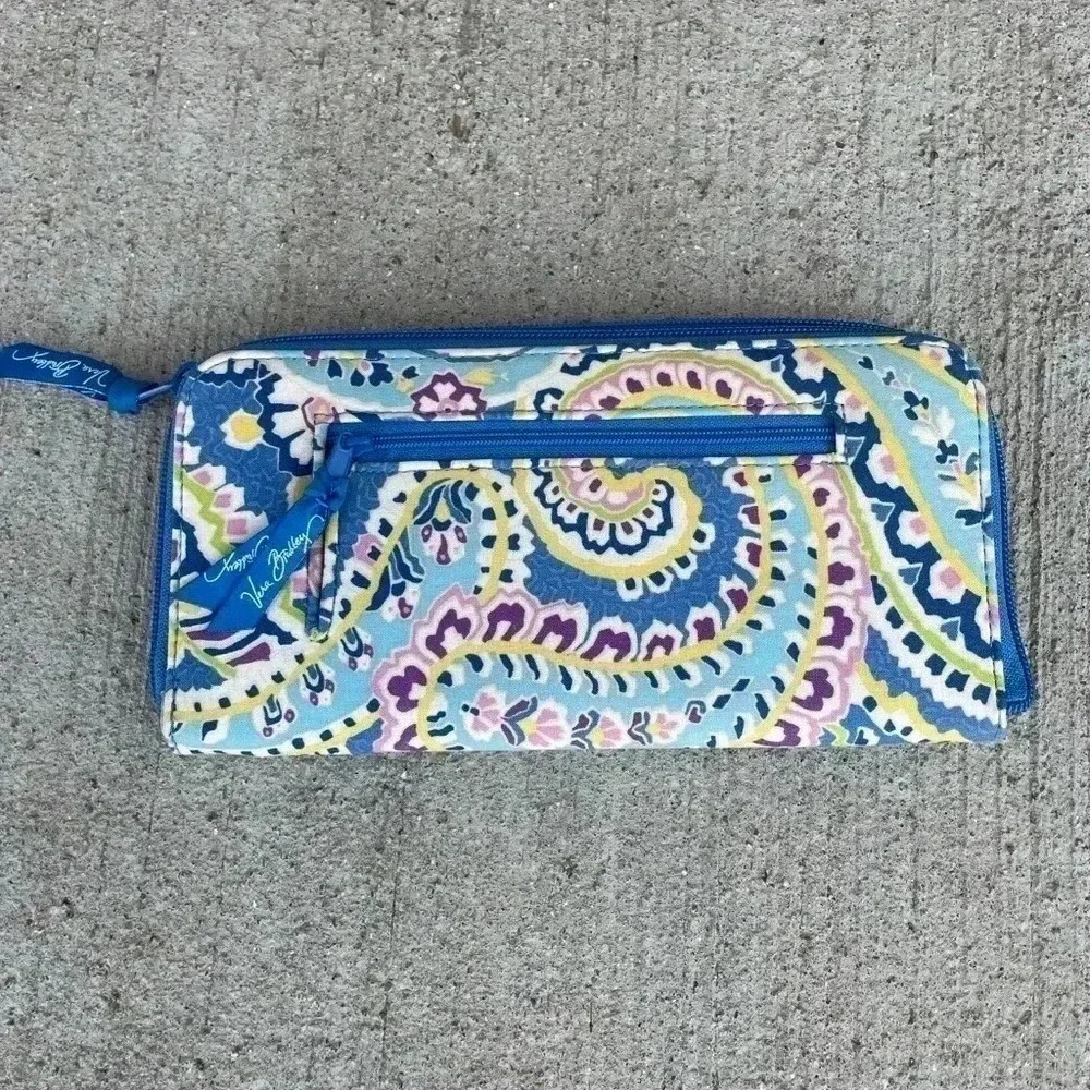 Vera Bradley Personal Travel Organizer Wallet Capri Blue Pattern - Picture 3 of 4